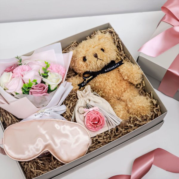 Gift Set Bear Bouquet And Charm